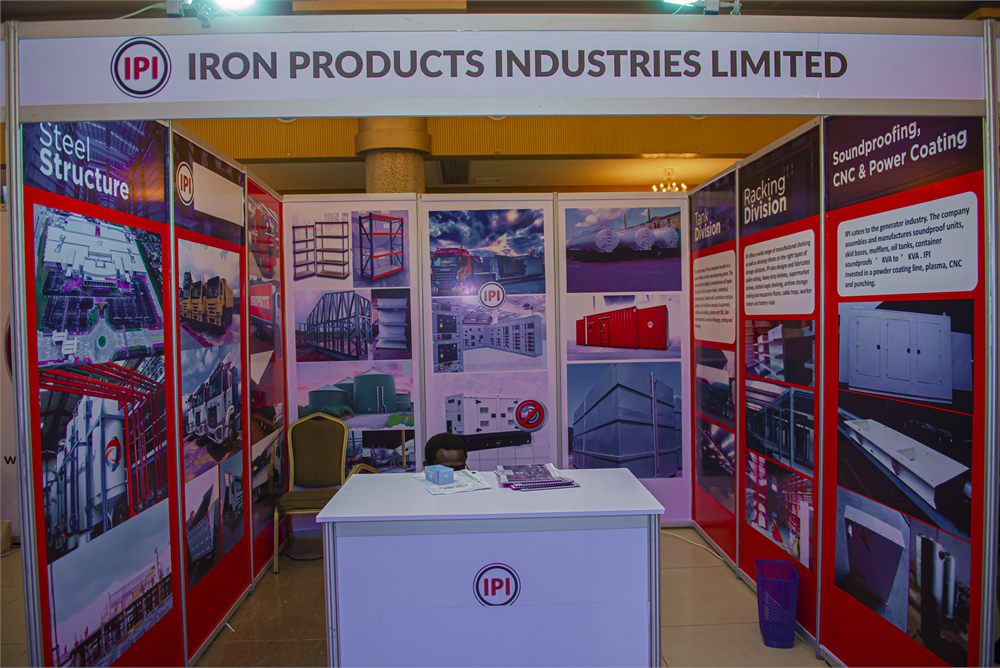 MAN AGM exhibition moment