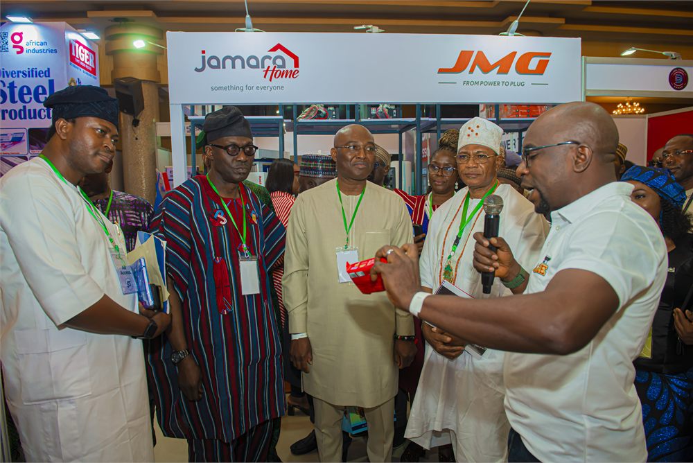 MAN AGM exhibition moment